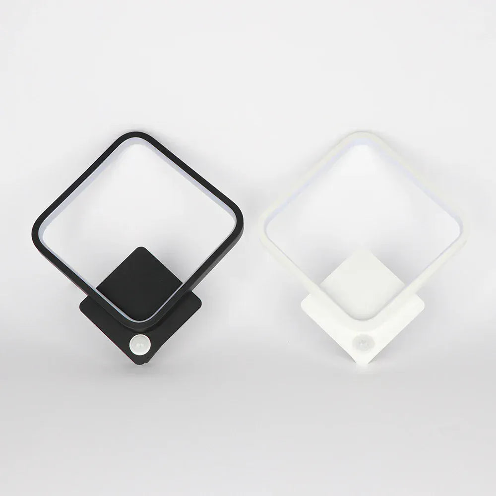 Applique murale cuisine LED en noir et blanc, différentes finitions disponibles