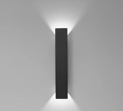 Applique murale design noire, vue produit lampe murale moderne
