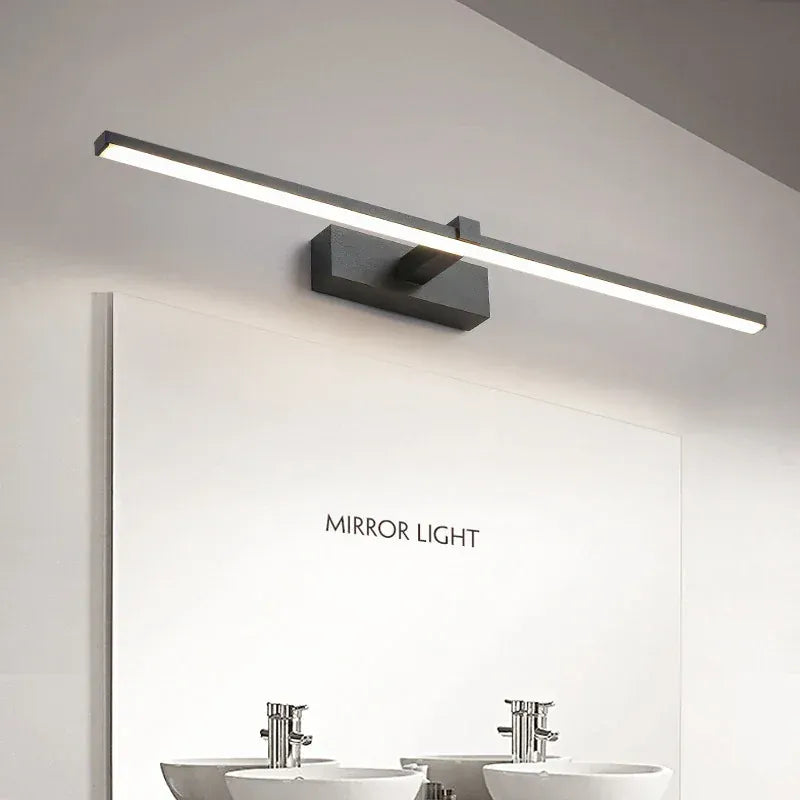 Détail applique murale LED pour salle de bain