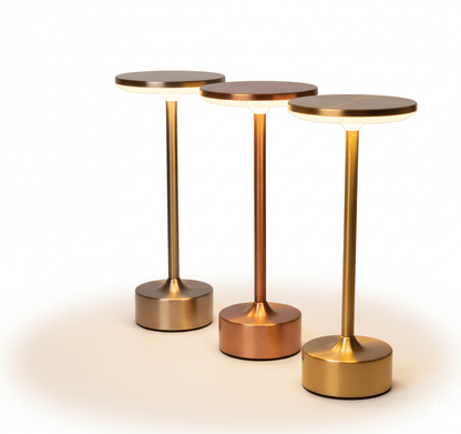 Lampes de bureau LED design en trois couleurs, éclairage minimaliste moderne pour bureau et intérieur.