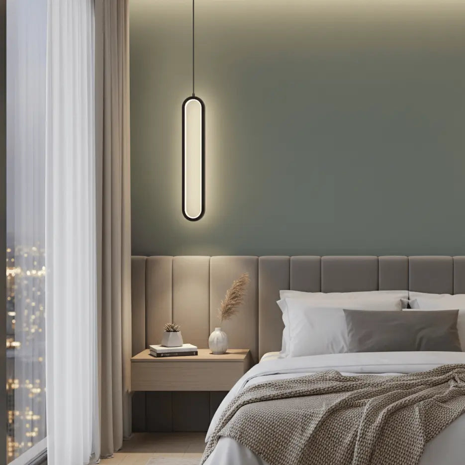 Suspension lumineuse minimaliste dans une chambre moderne avec éclairage doux et design élégant.
